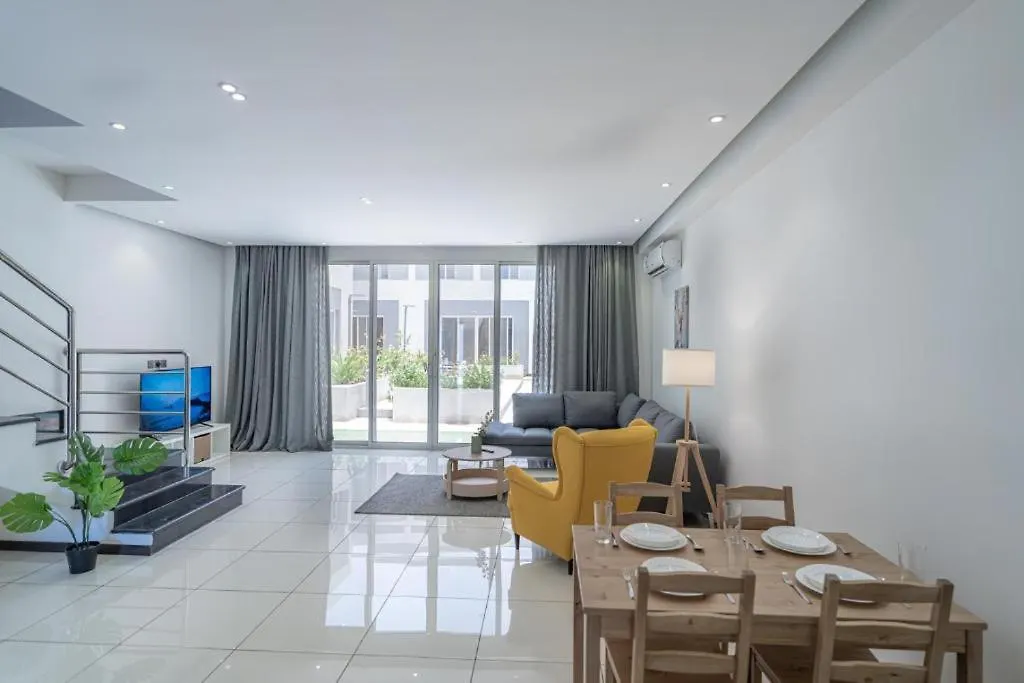 Edsas Elite Apartamento Yidda